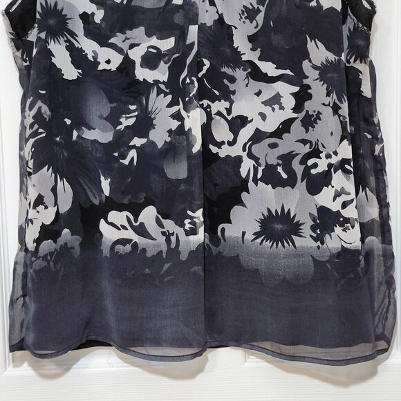 Dex Women's Sleeveless Lace Flowy Top ~ Gray and Black ~ Size XL (Extra Large) ~ - Picture 3 of 5